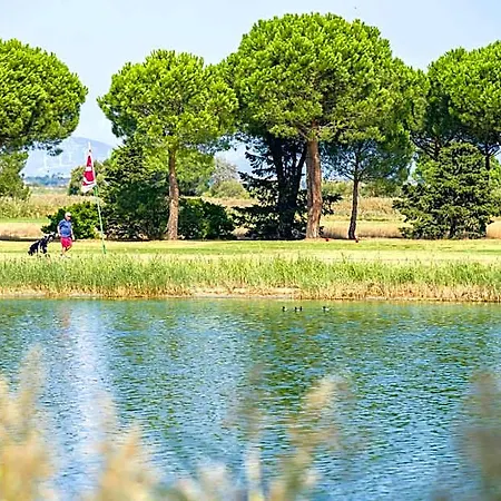 Aparthotel Lagrange Du Golf Saint-Cyprien (Pyrenees-Orientales)