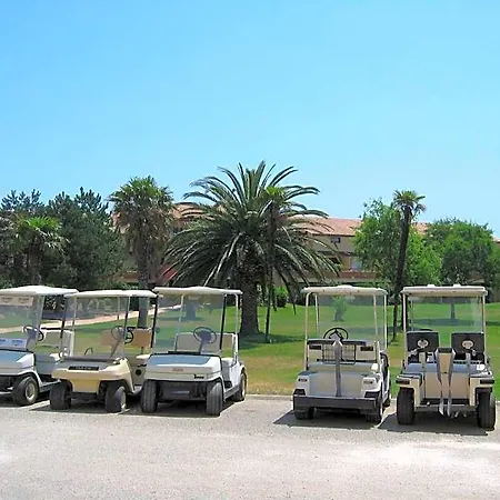 Aparthotel Lagrange Du Golf Saint-Cyprien (Pyrenees-Orientales)